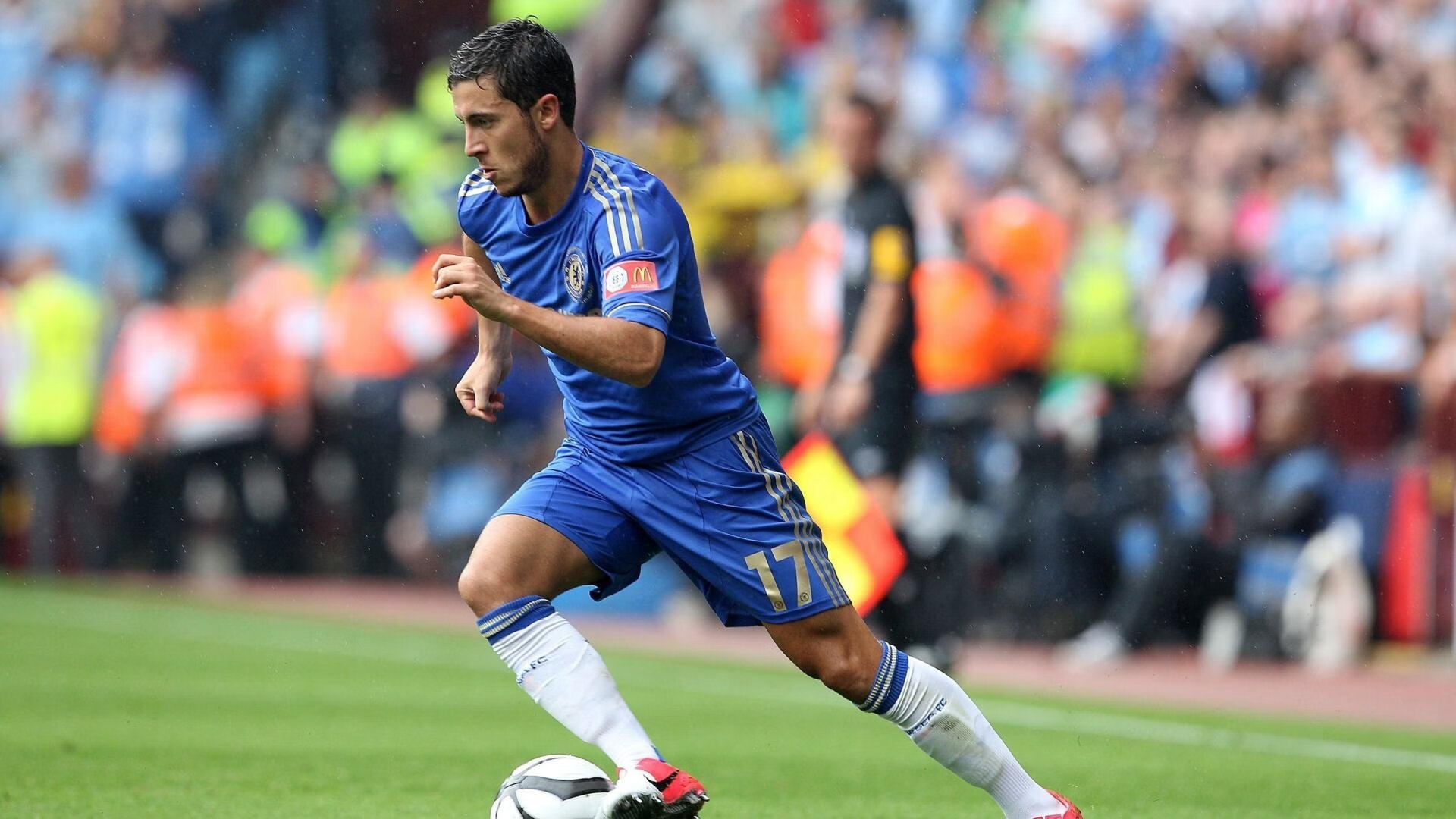 北京队关键战突围骑士，爱德华兹完成自我救赎