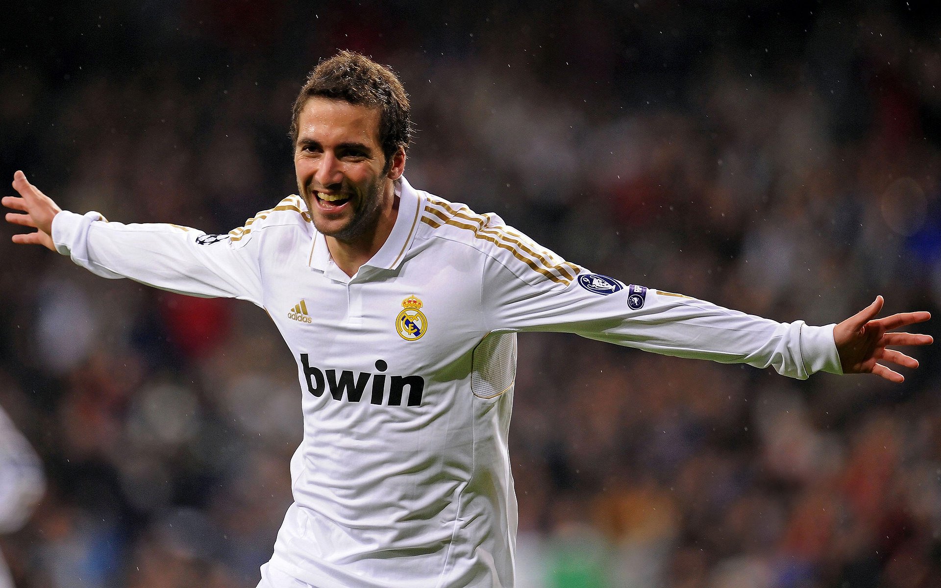 狼王登基之战，爱德华兹连斩掘金，森林狼拉开新时代序幕