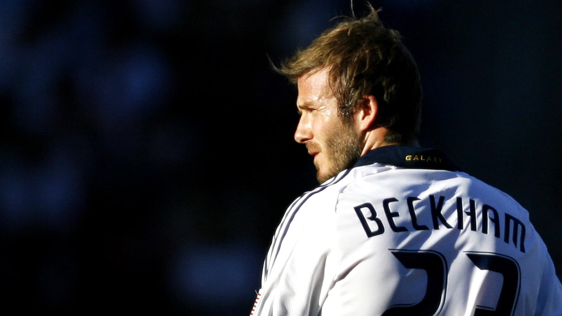 北非雄狮与冰火战歌，戈麦斯一锤定音，书写绿茵传奇